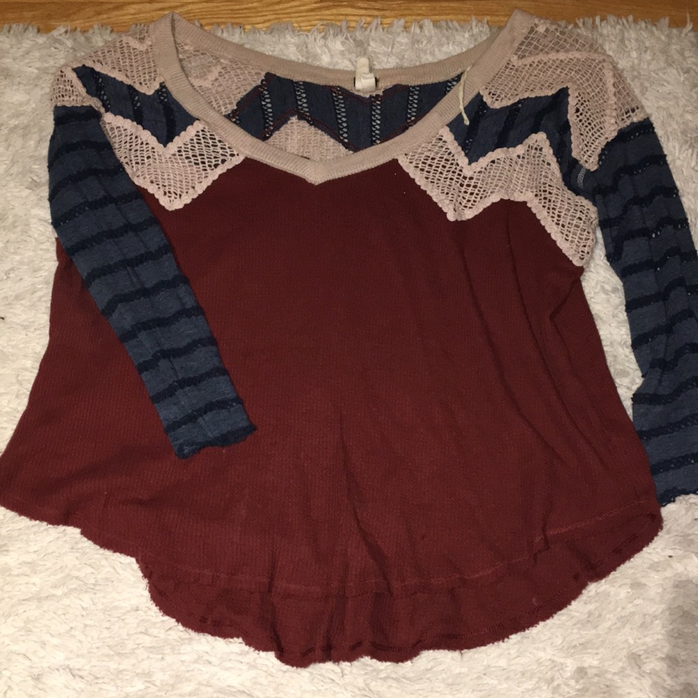 Free people waffle shirt with lace accents